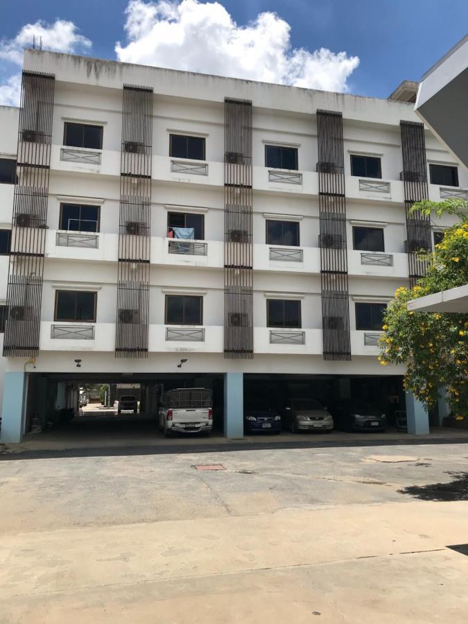 Vatchara Northgate Hotel Nakhon Sawan Εξωτερικό φωτογραφία